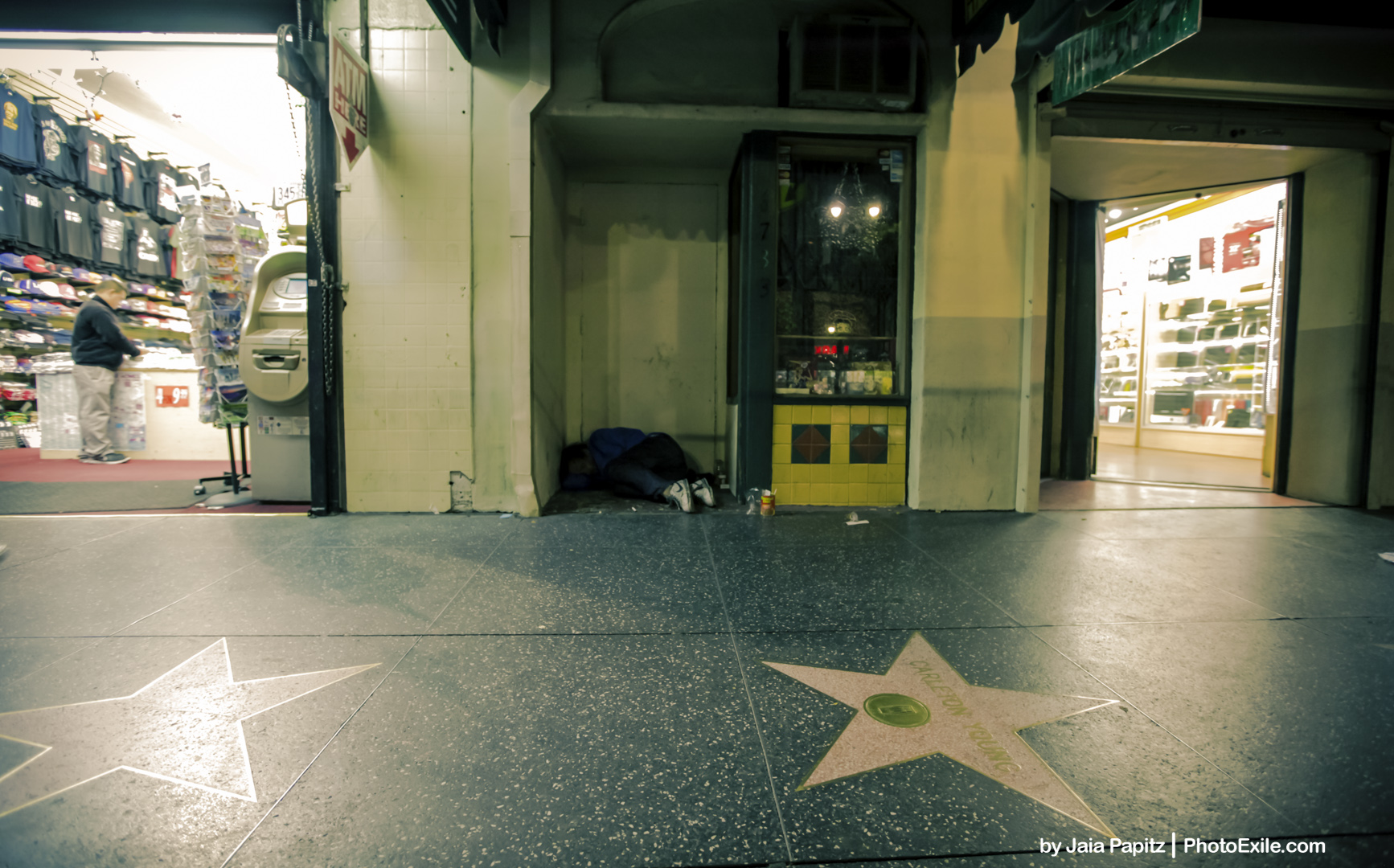 Starringless — Impromptu series, photograph by Jaia Papitz