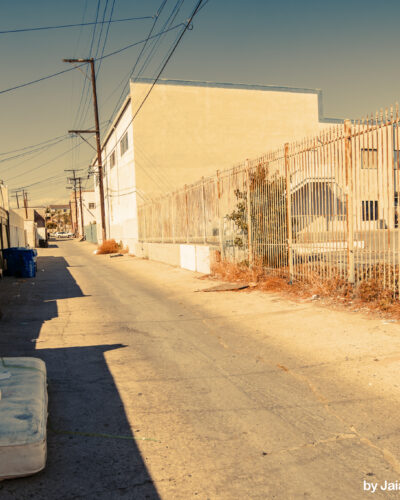The rusty side of light — Impromptu series, photograph by Jaia Papitz