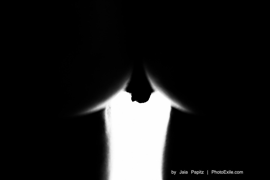 Penetrating light — Nude series, photograph by Jaia Papitz