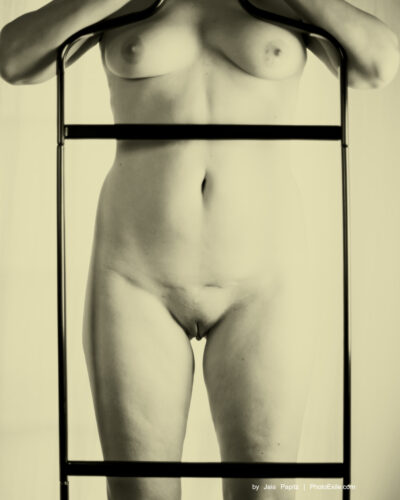 Reclimbed — Nude series, photograph by Jaia Papitz